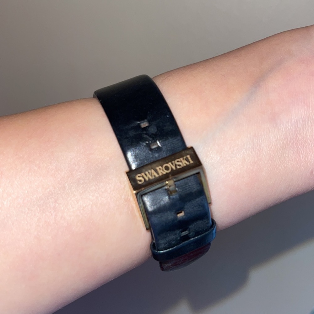 Swarovski Crystalline Watch - Gem display picture 3